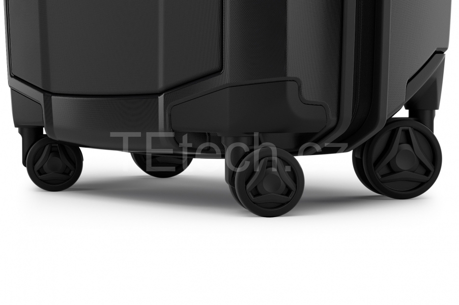 Thule Revolve Luggage 75cm/30” spinner Black